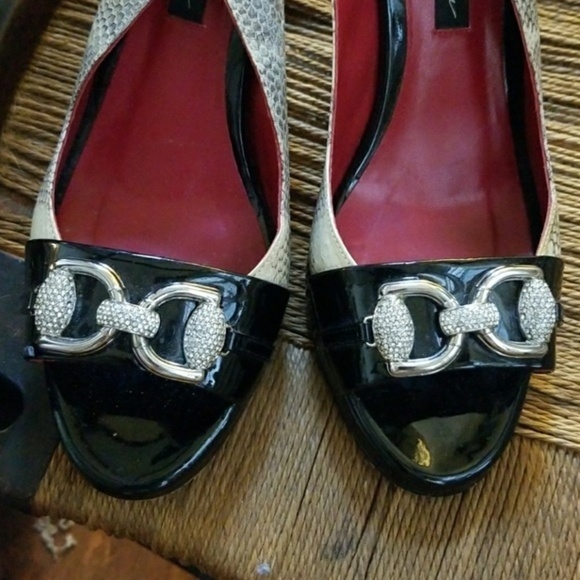 Beverly Feldman sling back pumps 10 - Picture 2 of 8